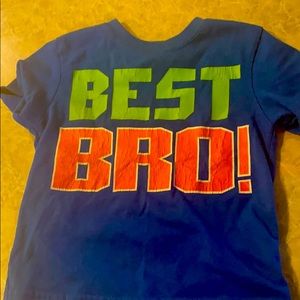 Boys graphic tee size 2t